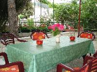 APARTMENTS Petres, Grebastica