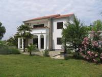 Apartmani LARA PRIVLAKA
