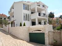 Apartmani TIHA VALA �ABORI�