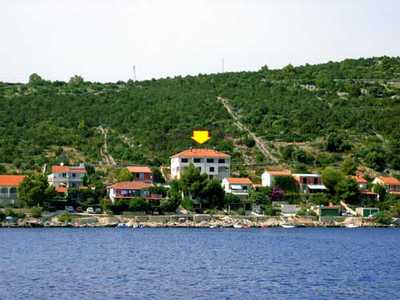 Apartments VAL Vinišće