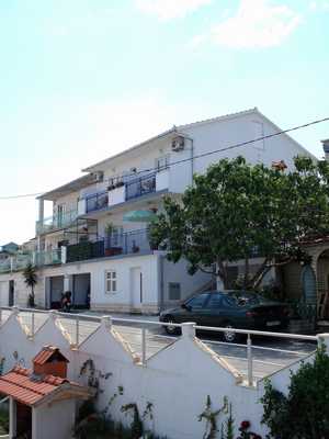 Apartmani Rogulj 