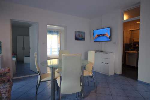 Apartmani Roza Vela Stiniva