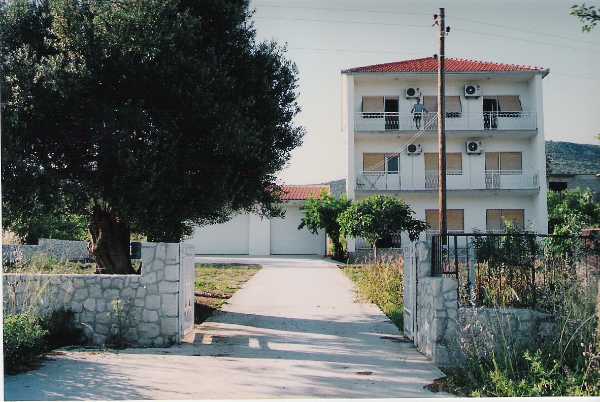 Apartments Pažanin Vinišće