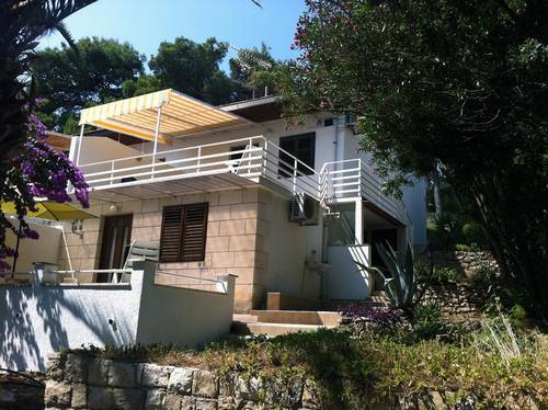 Apartmani Edi Splitska